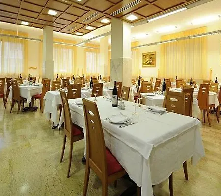 Adler 3* Alassio