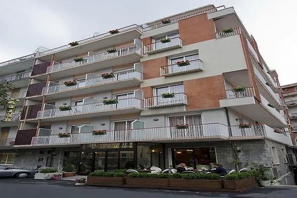 Hotell Adler Alassio
